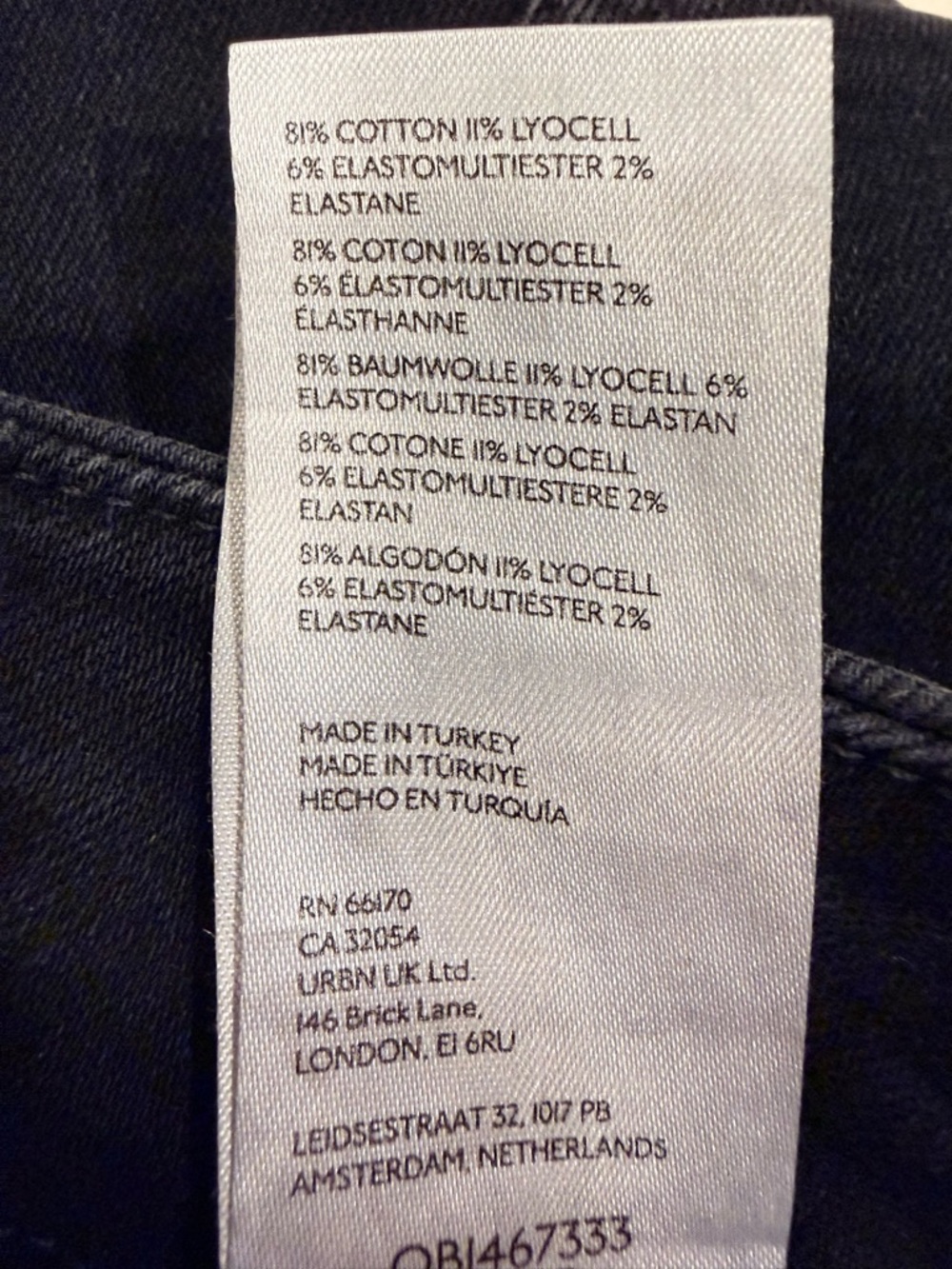 Maeve Colette Black High-Waist Cropped Denim Trousers - Picture 11 of 11